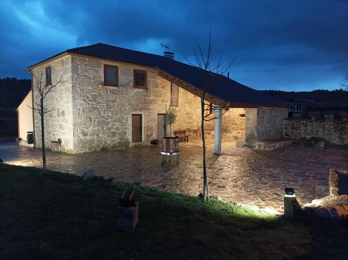 Albergue Aldea Da Pedreira Teo Luaran gambar
