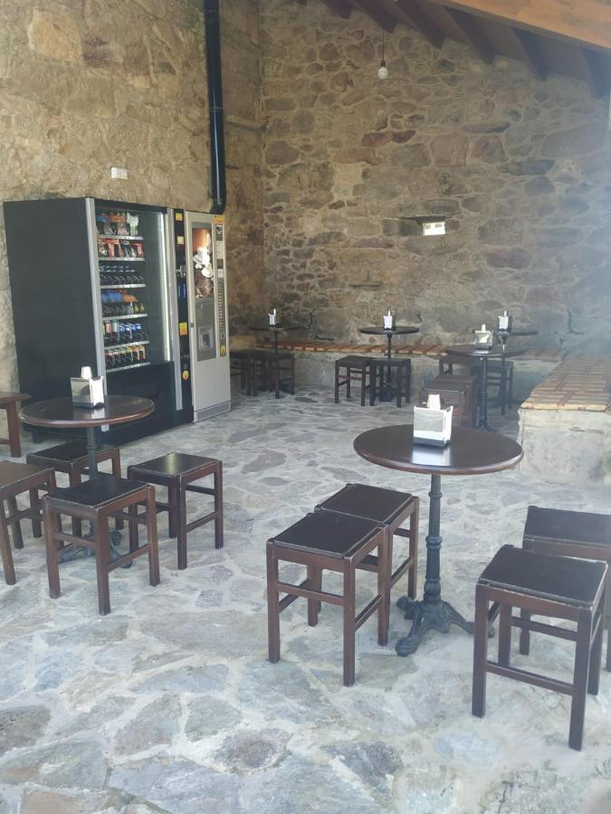 Albergue Aldea Da Pedreira Teo Luaran gambar
